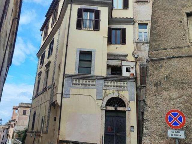 Appartamento in vendita a Tivoli RM