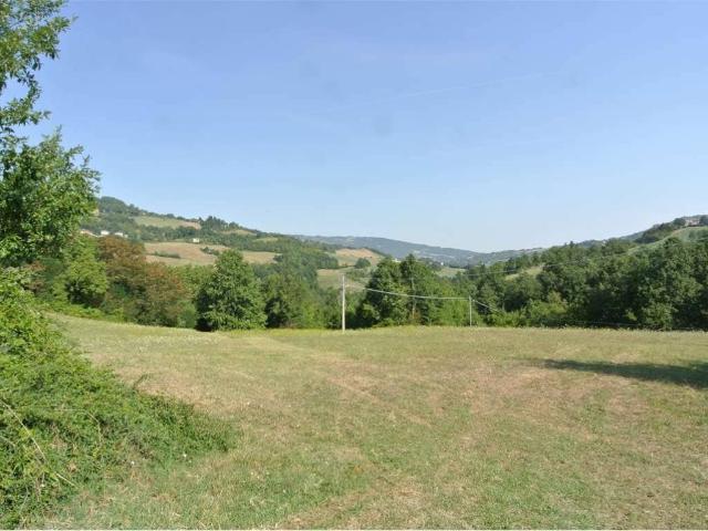 Appartamento in vendita a Tizzano Val Parma PR