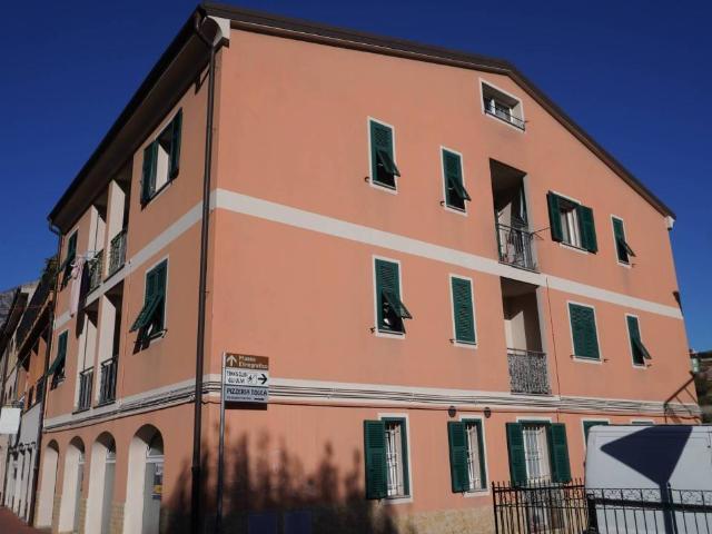 Appartamento in vendita a Toirano SV