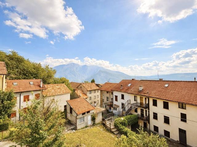 Appartamento in vendita a Tonezza del Cimone