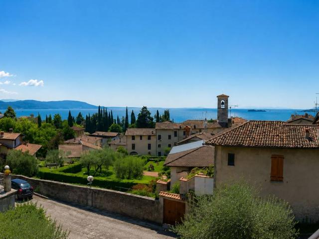 Appartamento in vendita a Toscolano Maderno BS