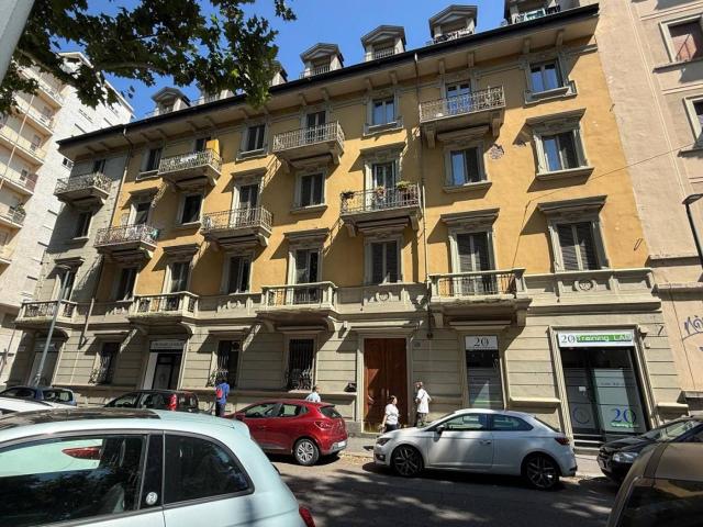 Appartamento in vendita a Torino