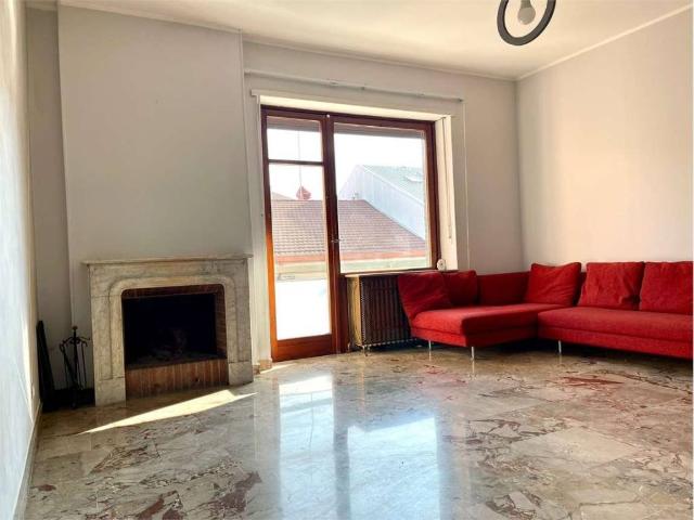 Appartamento in vendita a Torino TO