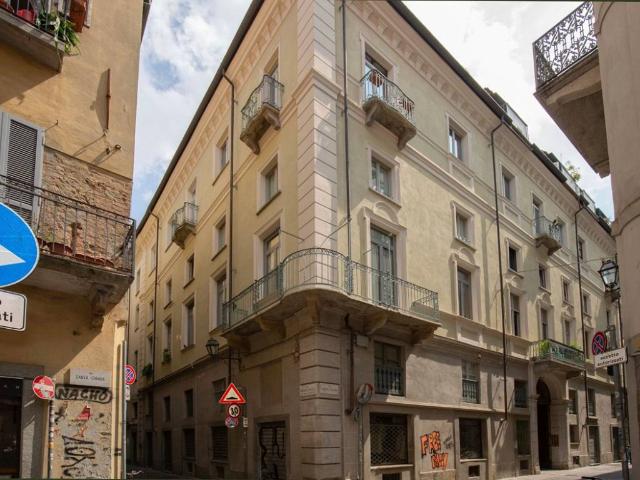 Appartamento in vendita a Torino TO