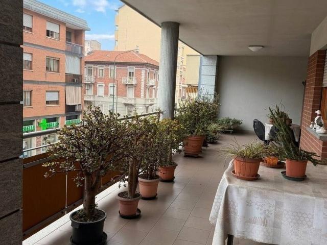 Appartamento in vendita a Torino TO