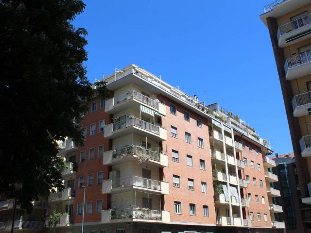 Appartamento in vendita a Torino TO