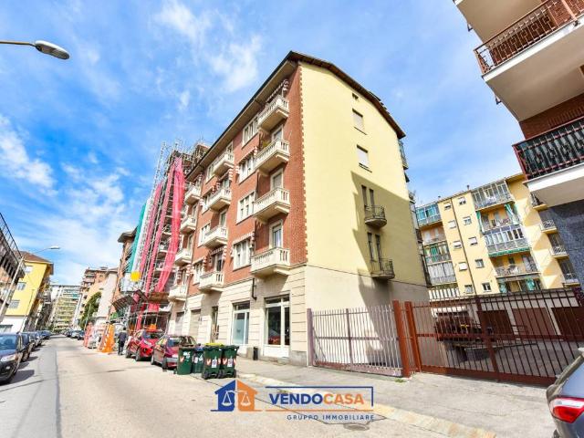 Appartamento in vendita a Torino TO