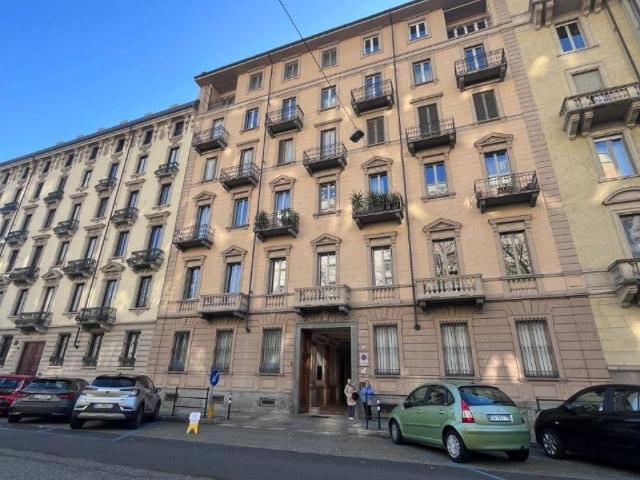 Appartamento in vendita a Torino TO