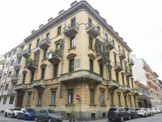 Appartamento in vendita a Torino TO
