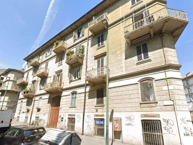 Appartamento in vendita a Torino TO