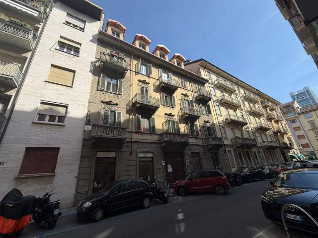 Appartamento in vendita a Torino TO