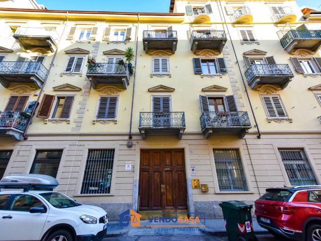 Appartamento in vendita a Torino TO