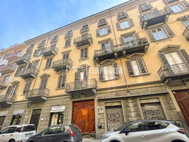 Appartamento in vendita a Torino TO