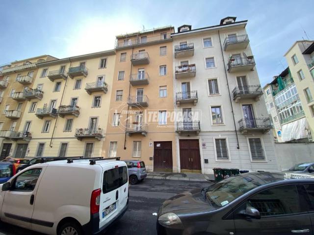 Appartamento in vendita a Torino TO