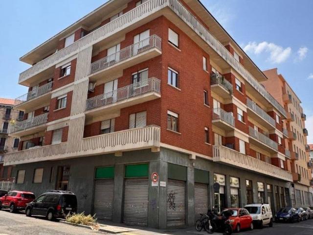 Appartamento in vendita a Torino TO