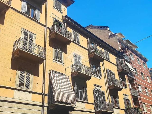 Appartamento in vendita a Torino TO