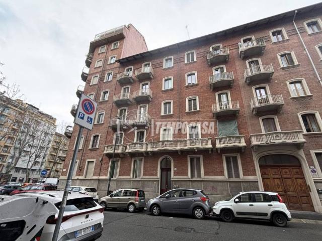Appartamento in vendita a Torino TO