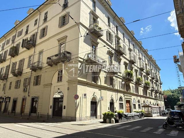 Appartamento in vendita a Torino TO