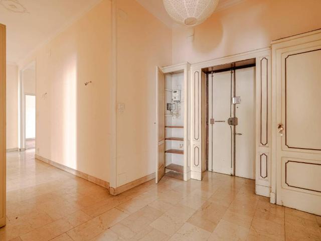 Appartamento in vendita a Torino TO