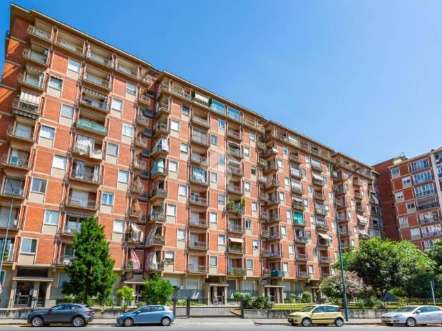 Appartamento in vendita a Torino TO