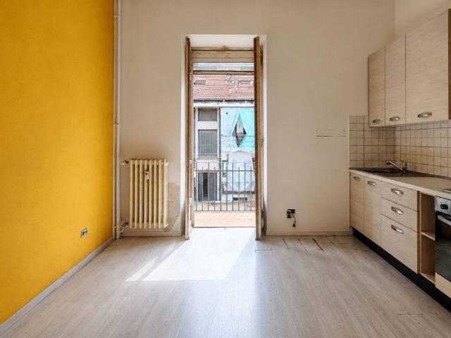 Appartamento in vendita a Torino TO