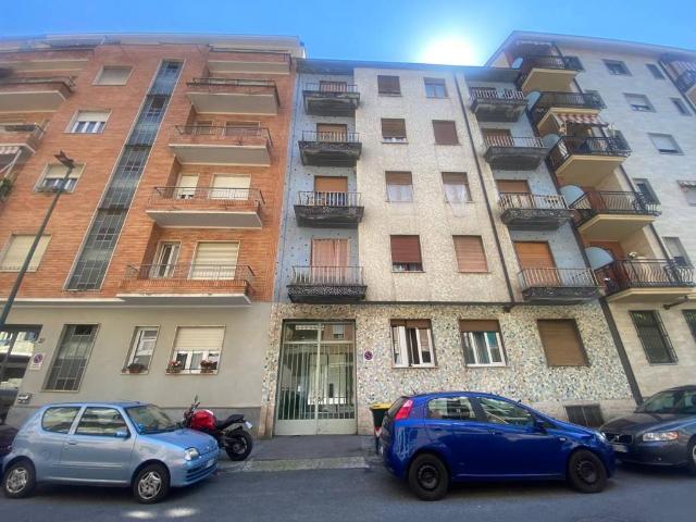 Appartamento in vendita a Torino TO