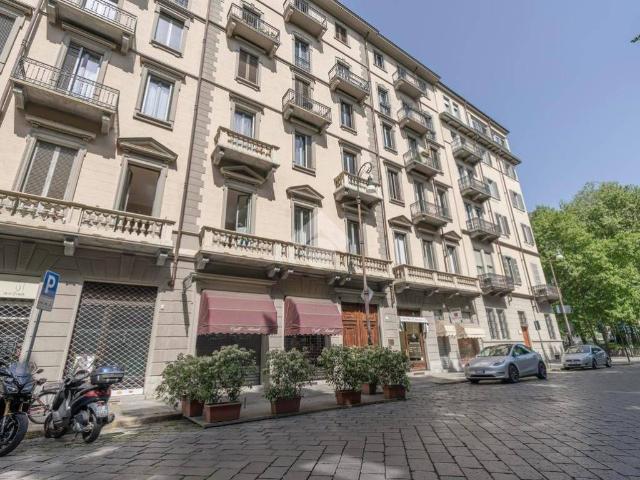 Appartamento in vendita a Torino TO