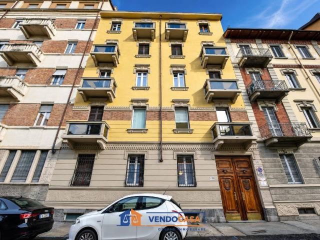 Appartamento in vendita a Torino TO