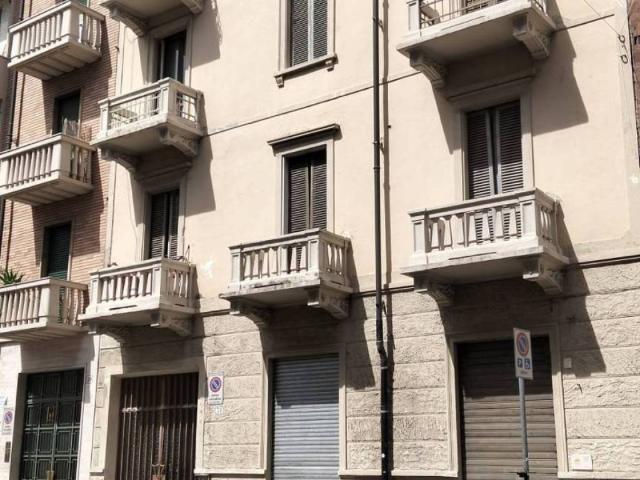 Appartamento in vendita a Torino TO