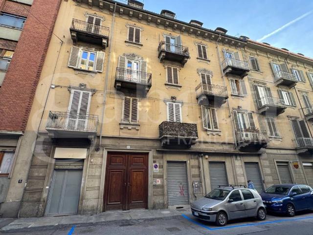 Appartamento in vendita a Torino TO