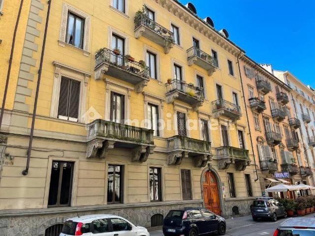 Appartamento in vendita a Torino TO