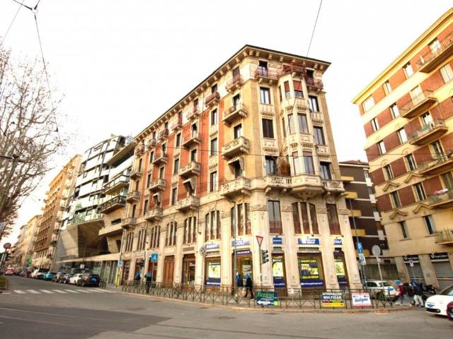 Appartamento in vendita a Torino TO