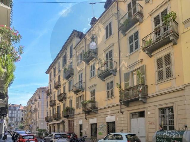 Appartamento in vendita a Torino TO