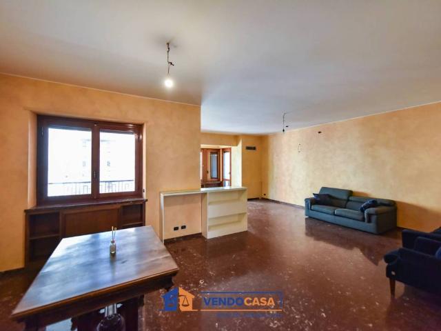 Appartamento in vendita a Torino TO