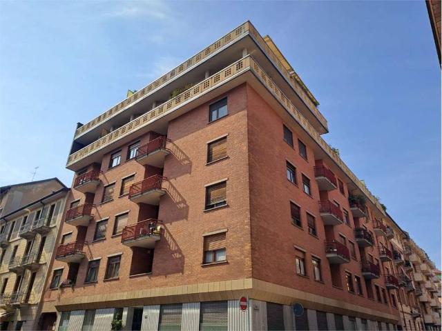 Appartamento in vendita a Torino TO