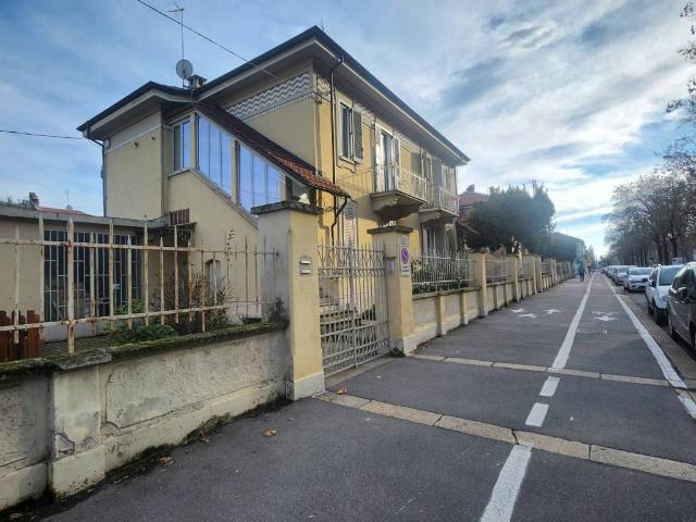 Appartamento in vendita a Torino TO