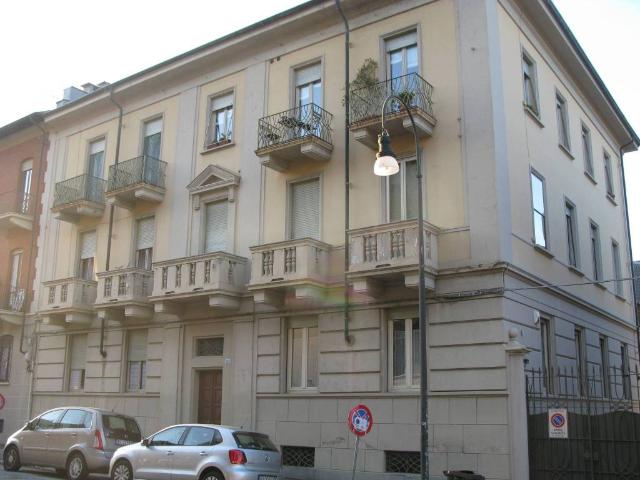 Appartamento in vendita a Torino TO