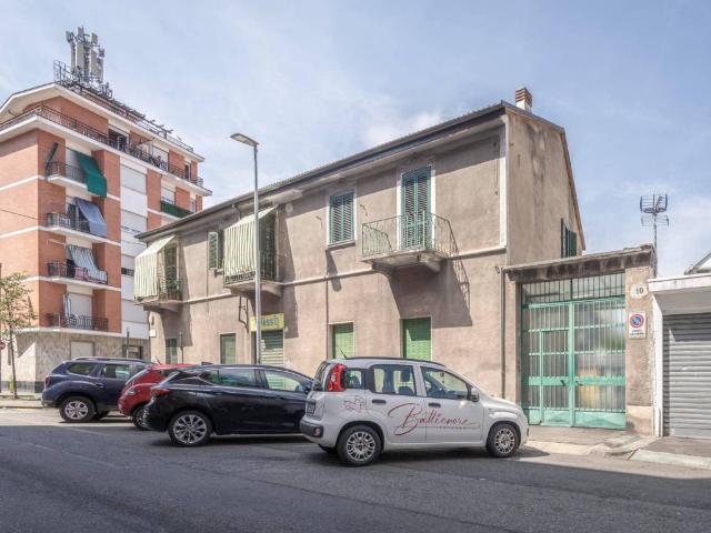 Appartamento in vendita a Torino TO