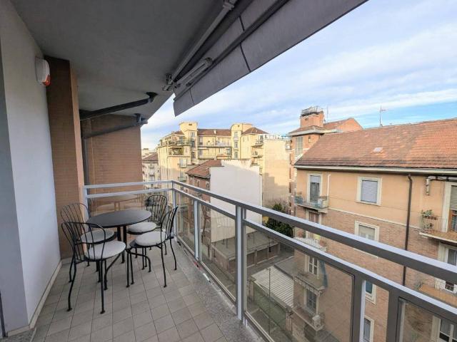 Appartamento in vendita a Torino TO