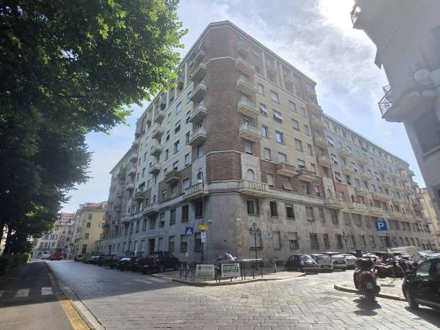 Appartamento in vendita a Torino TO
