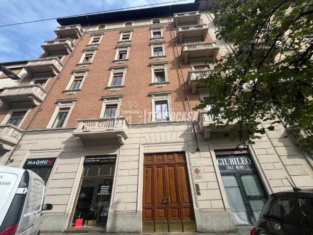 Appartamento in vendita a Torino TO