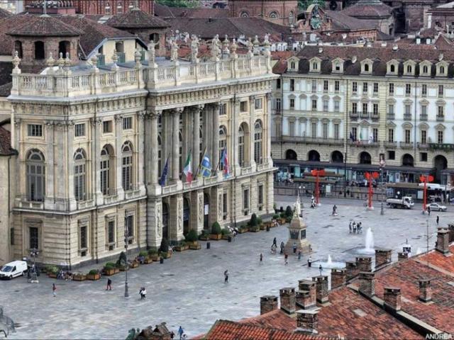 Appartamento in vendita a Torino TO
