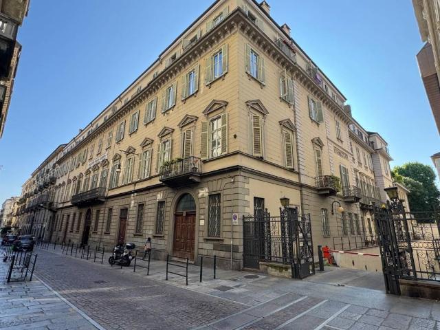 Appartamento in vendita a Torino TO