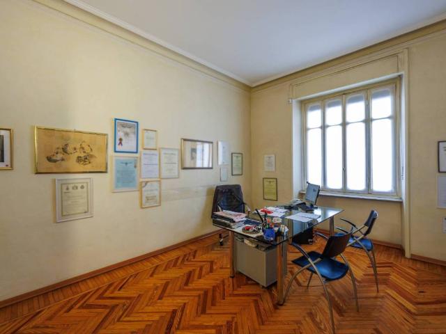 Appartamento in vendita a Torino TO