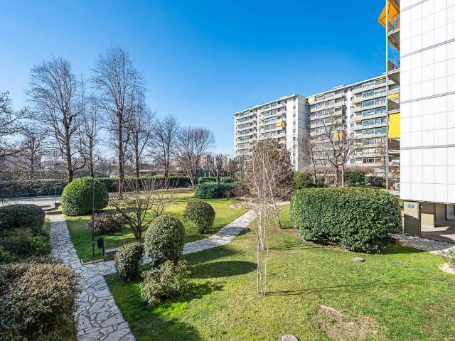 Appartamento in vendita a Torino TO