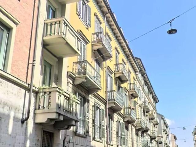 Appartamento in vendita a Torino TO