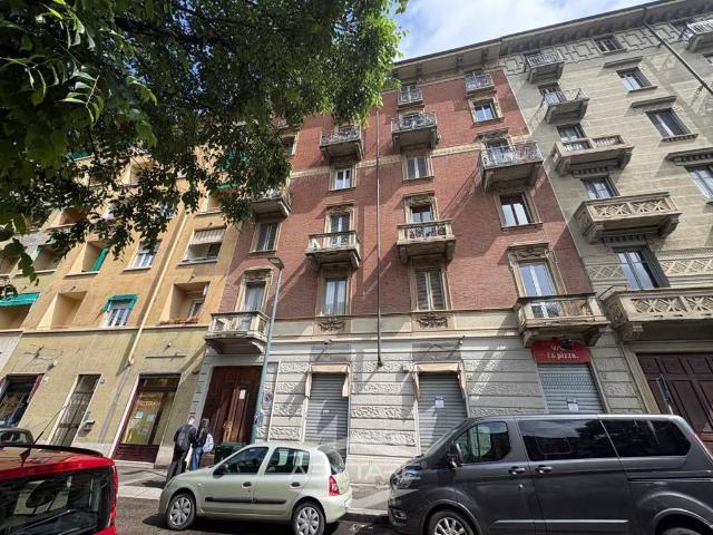 Appartamento in vendita a Torino TO