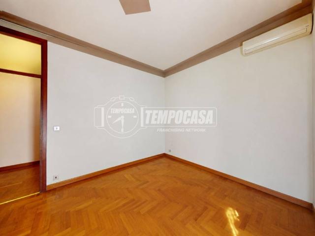 Appartamento in vendita a Torino TO