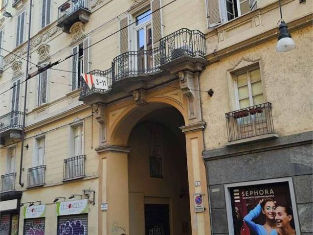 Appartamento in vendita a Torino TO