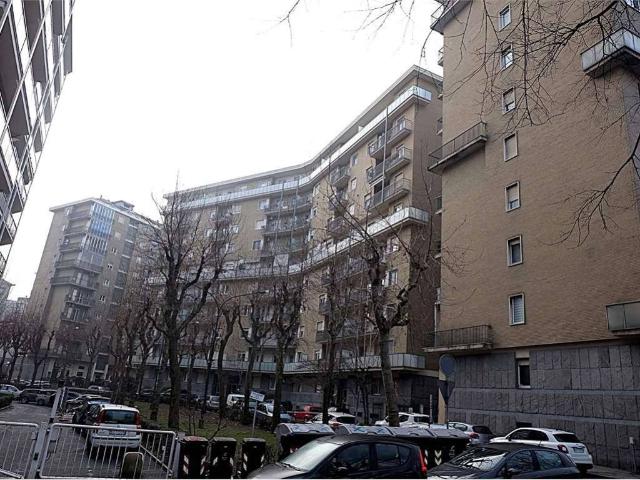 Appartamento in vendita a Torino TO